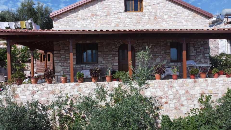 Vokopola Villa Sarandë エクステリア 写真